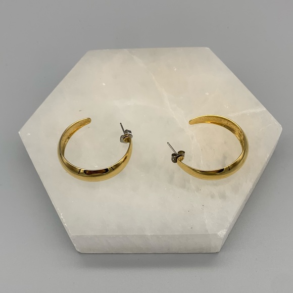 Gold Tone Hoop Earrings. Good Condition. - Picture 2 of 2